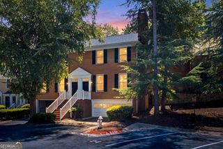 7500 Roswell Road 6, Sandy Springs, GA 30350