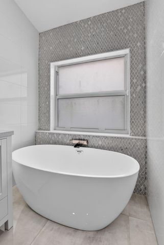 8381 VIA LEONESSA, Boca Raton, FL 33433