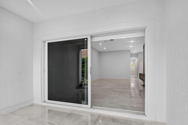 8381 VIA LEONESSA, Boca Raton, FL 33433
