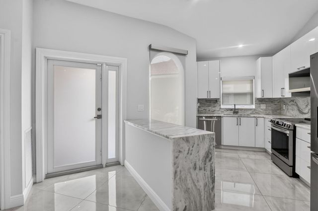 8381 VIA LEONESSA, Boca Raton, FL 33433