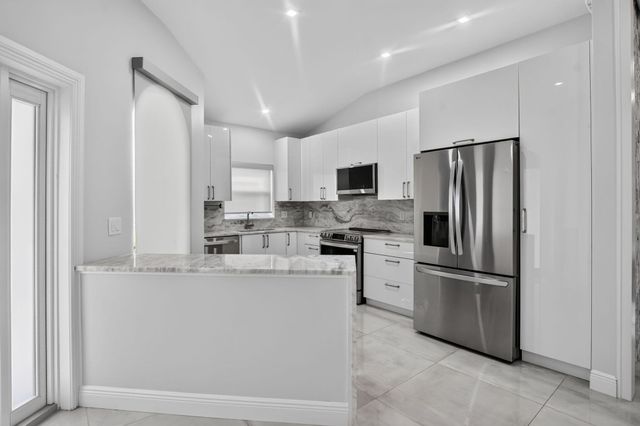8381 VIA LEONESSA, Boca Raton, FL 33433