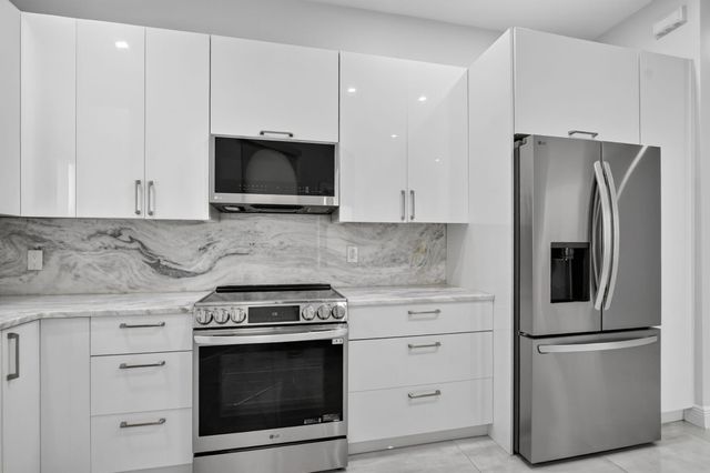 8381 VIA LEONESSA, Boca Raton, FL 33433