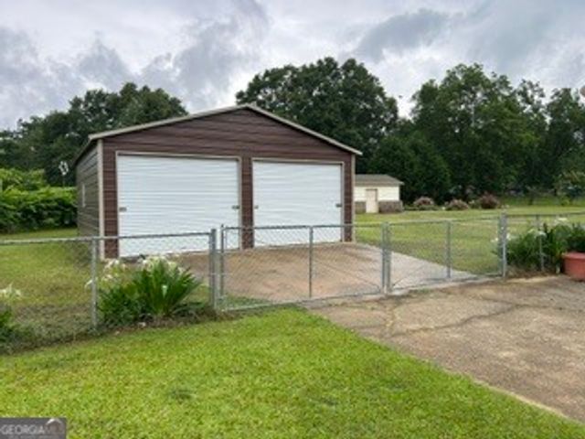 3693 Holly Place, Macon, GA 31216