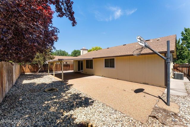 3543 Willowdale Drive, Sparks, NV 89434