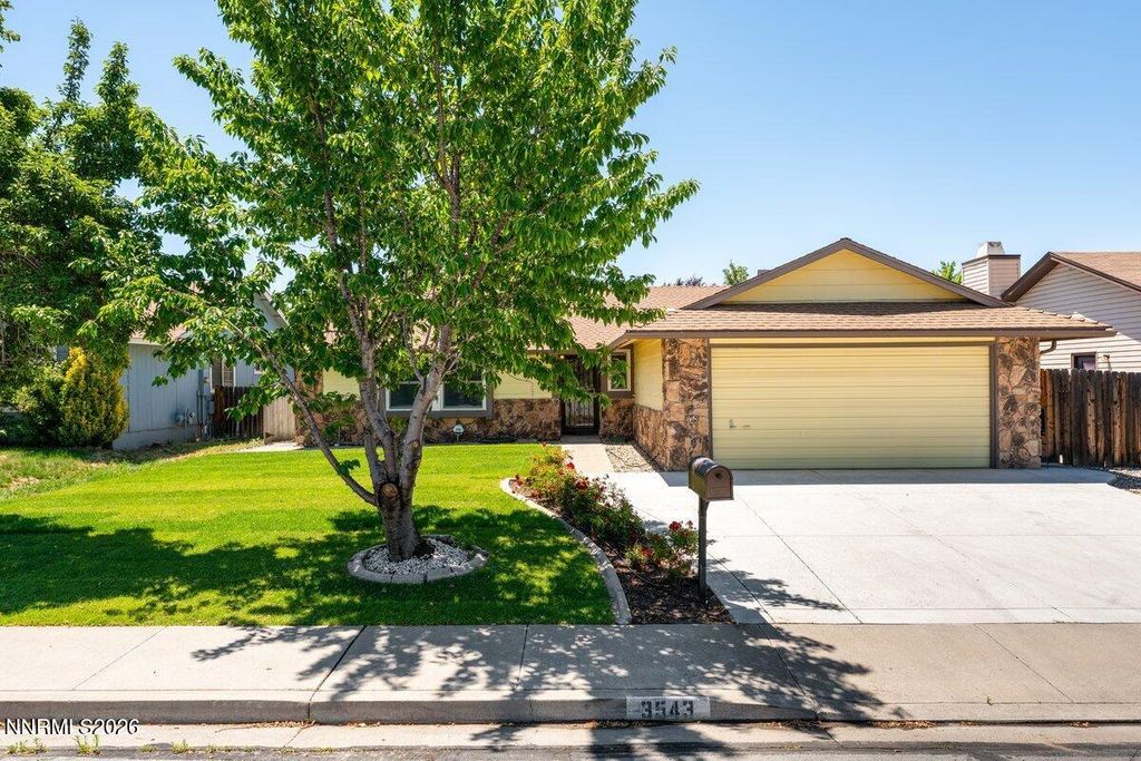 3543 Willowdale Drive, Sparks, NV 89434