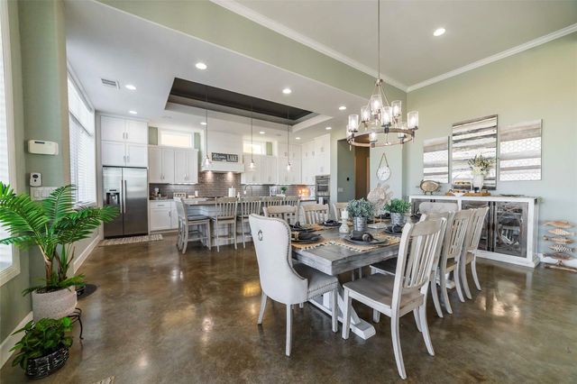 106 Blue Heron DR, Kingsland, TX 78639