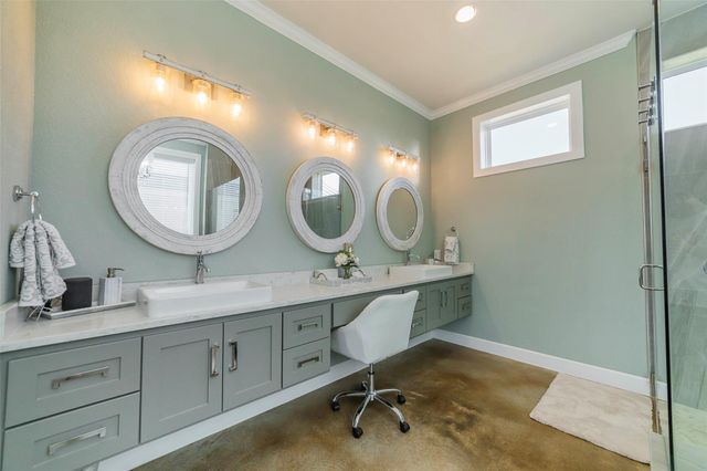 106 Blue Heron DR, Kingsland, TX 78639