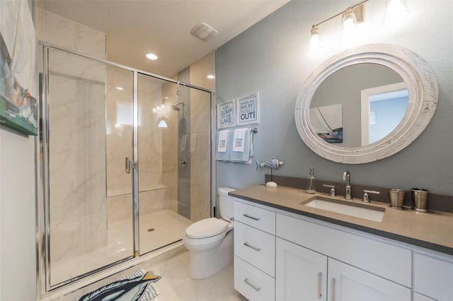 106 Blue Heron DR, Kingsland, TX 78639