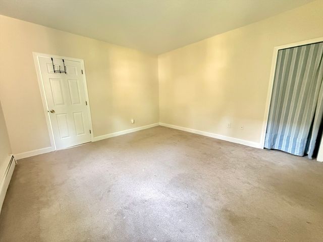 40 Chestnut St 1, Andover, MA 01810
