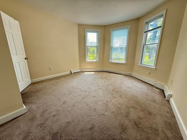 40 Chestnut St 1, Andover, MA 01810