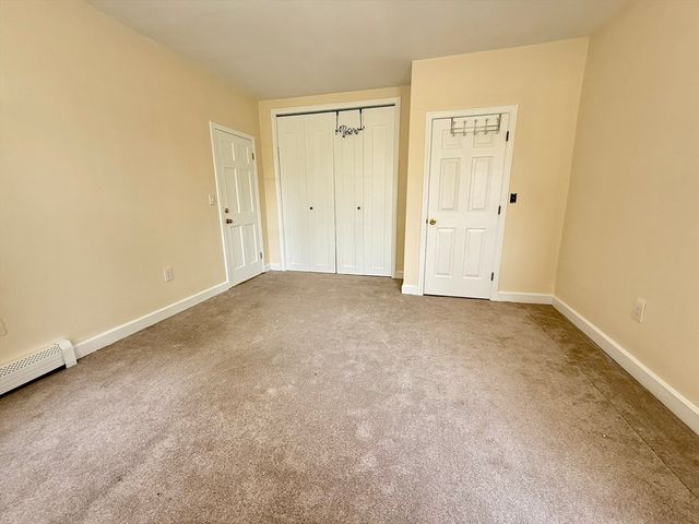 40 Chestnut St 1, Andover, MA 01810