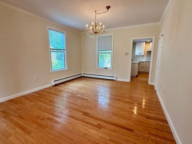 40 Chestnut St 1, Andover, MA 01810