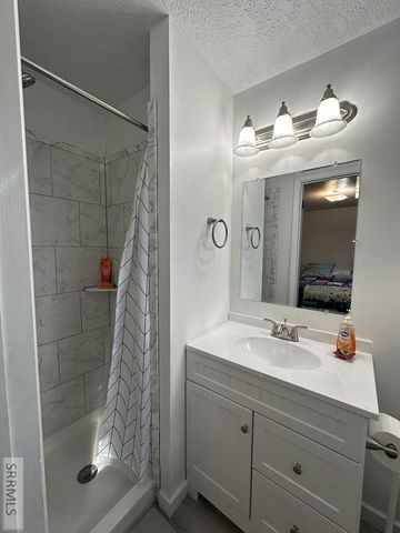 4983 Pleasant View Drive, Chubbuck, ID 83202