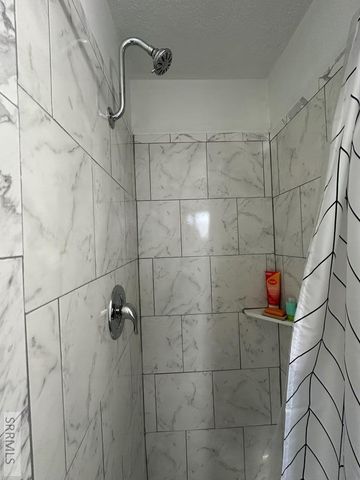 4983 Pleasant View Drive, Chubbuck, ID 83202