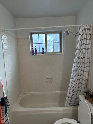 4983 Pleasant View Drive, Chubbuck, ID 83202