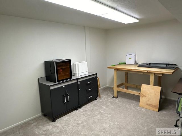 4983 Pleasant View Drive, Chubbuck, ID 83202