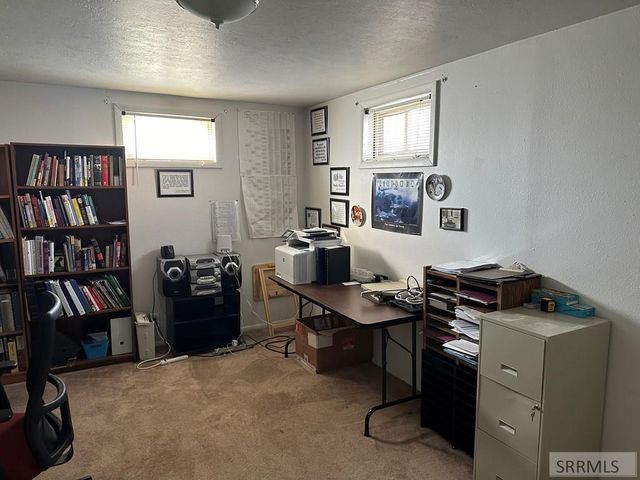 4983 Pleasant View Drive, Chubbuck, ID 83202