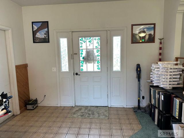 4983 Pleasant View Drive, Chubbuck, ID 83202