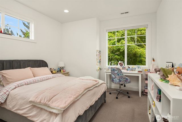 12345 SE 23rd Place, Bellevue, WA 98005