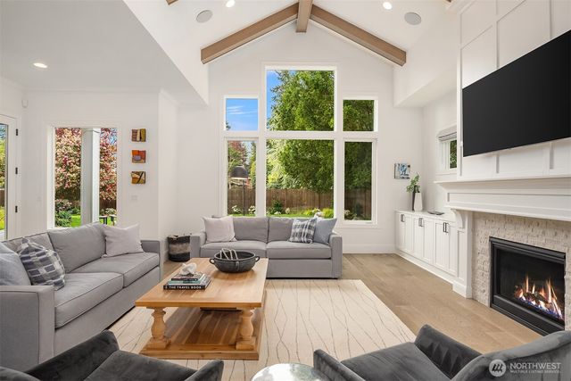 12345 SE 23rd Place, Bellevue, WA 98005