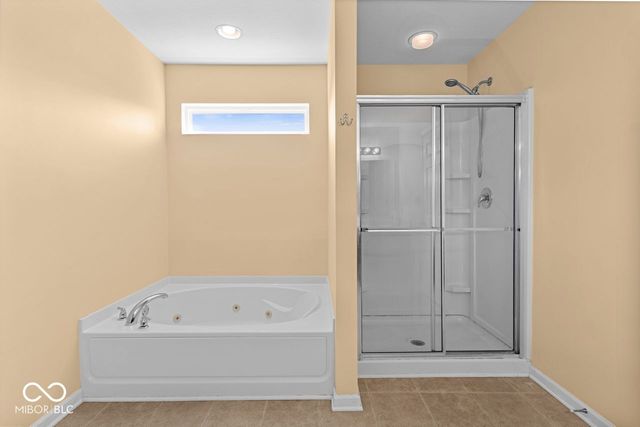2237 Rosswood Boulevard, Indianapolis, IN 46229