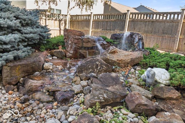 2237 Rosswood Boulevard, Indianapolis, IN 46229