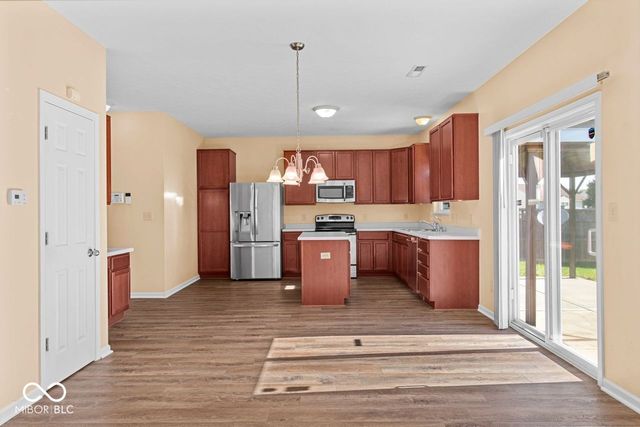 2237 Rosswood Boulevard, Indianapolis, IN 46229