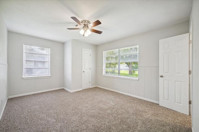 2331 32nd Avenue N, Texas City, TX 77590