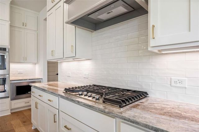 8415 Beryl Overlook, Gainesville, GA 30506