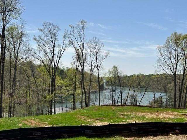 8415 Beryl Overlook, Gainesville, GA 30506
