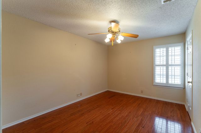 1208 Fairfax Drive, Mansfield, TX 76063