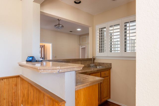 1208 Fairfax Drive, Mansfield, TX 76063