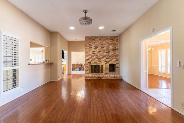 1208 Fairfax Drive, Mansfield, TX 76063