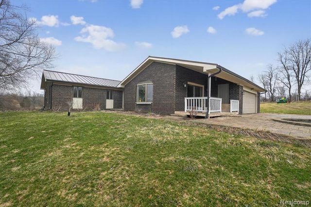 3200 Bayliss Drive, Oxford, MI 48371