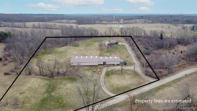 3200 Bayliss Drive, Oxford, MI 48371