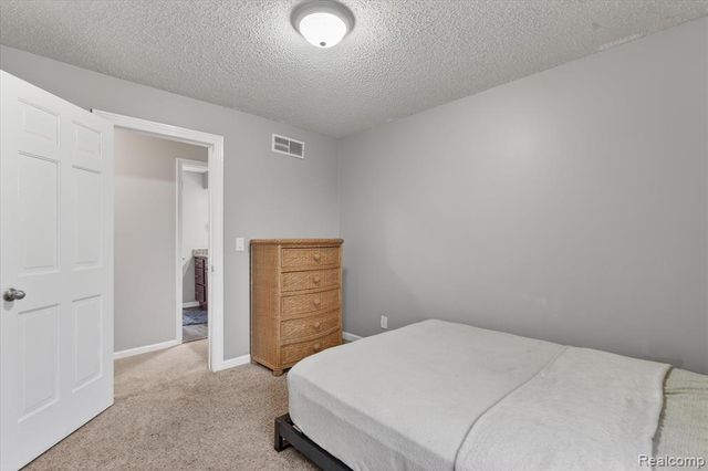 3200 Bayliss Drive, Oxford, MI 48371