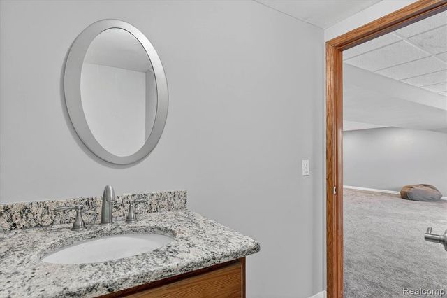 3200 Bayliss Drive, Oxford, MI 48371