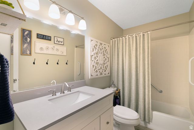 1217 S 200 E, Farmington, UT 84025