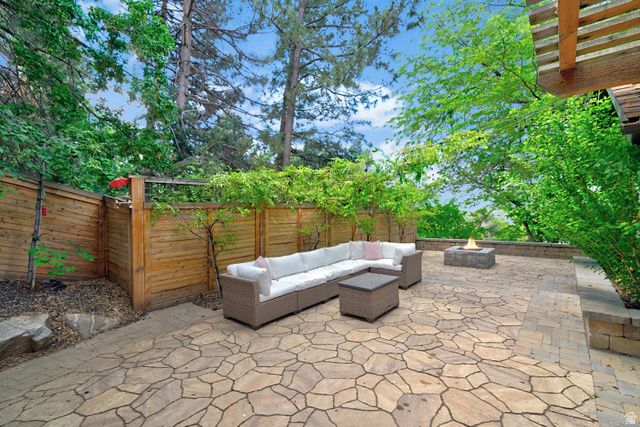 1217 S 200 E, Farmington, UT 84025
