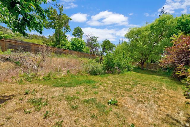 1217 S 200 E, Farmington, UT 84025