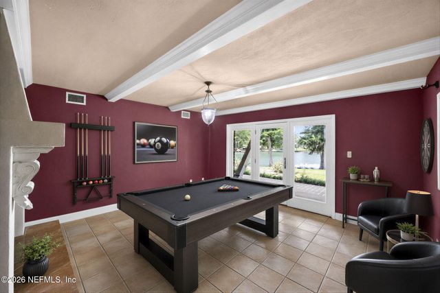 1099 LAKE ASBURY Drive, Green Cove Springs, FL 32043