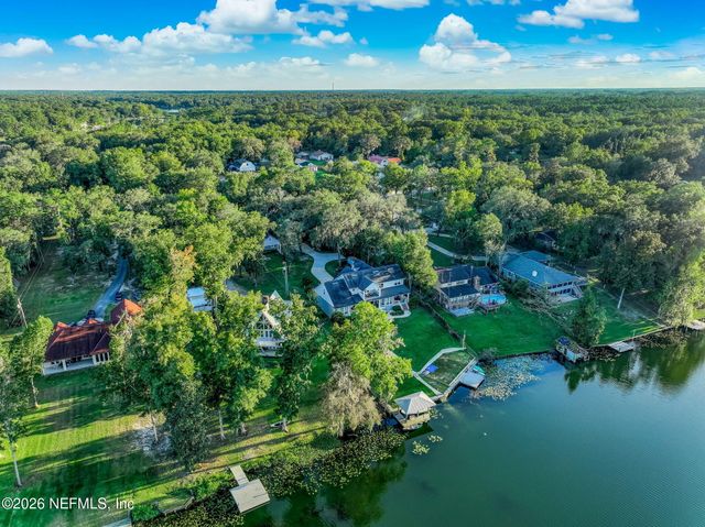 1099 LAKE ASBURY Drive, Green Cove Springs, FL 32043