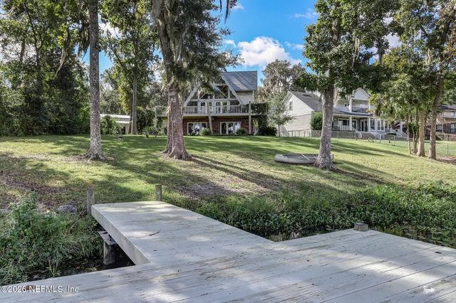 1099 LAKE ASBURY Drive, Green Cove Springs, FL 32043