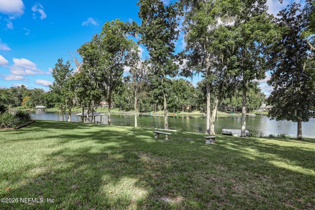 1099 LAKE ASBURY Drive, Green Cove Springs, FL 32043