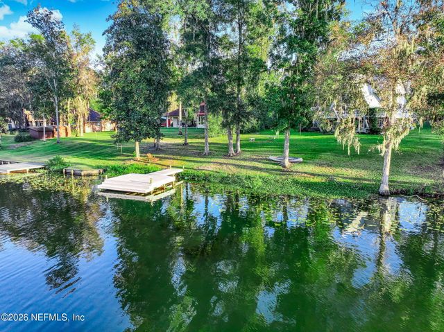 1099 LAKE ASBURY Drive, Green Cove Springs, FL 32043