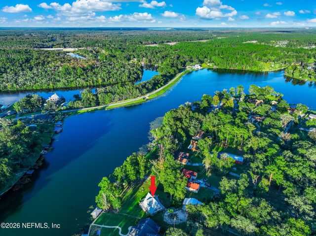 1099 LAKE ASBURY Drive, Green Cove Springs, FL 32043