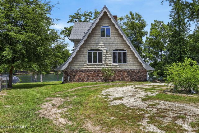 1099 LAKE ASBURY Drive, Green Cove Springs, FL 32043
