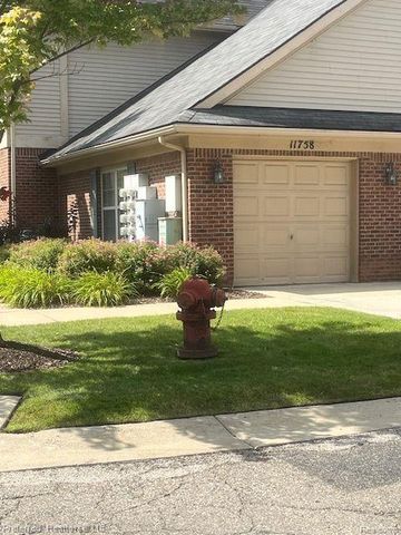 11758 Farmington Road, Livonia, MI 48150