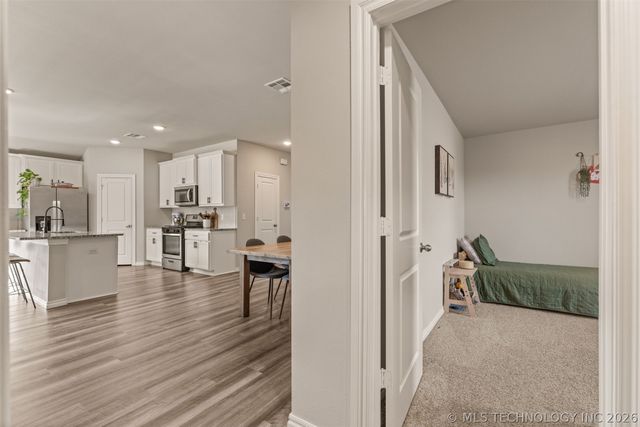 7245 E 154th Street S, Bixby, OK 74008