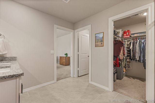 7245 E 154th Street S, Bixby, OK 74008